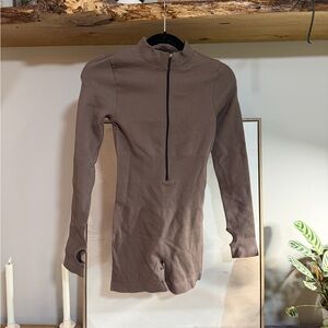 NWOT OQQ Ribbed Long Sleeve Bodysuit in Taupe